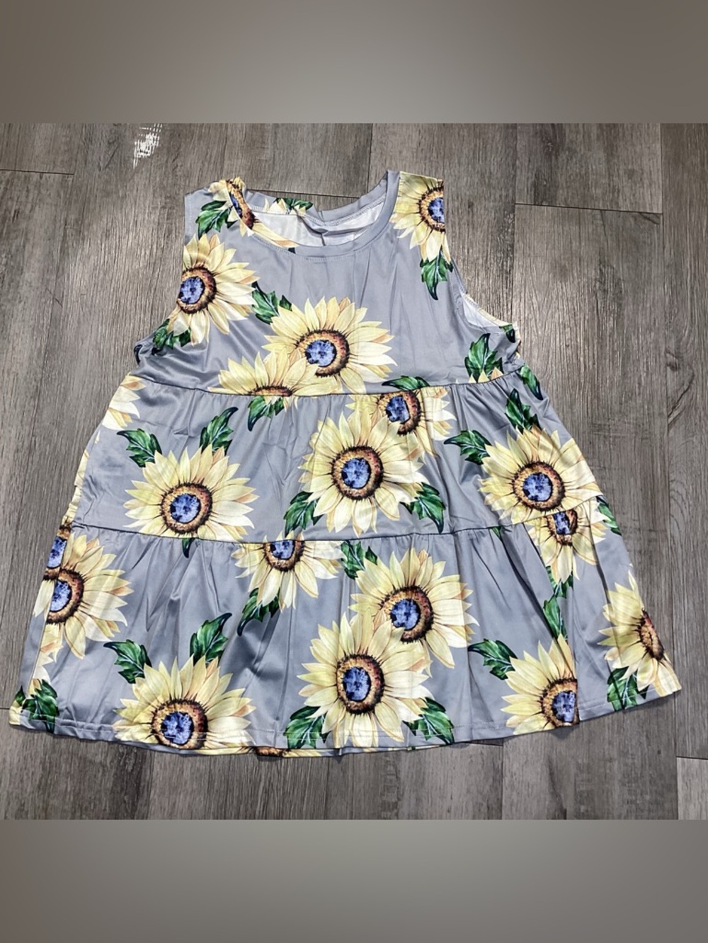 Gray Sunflower Top